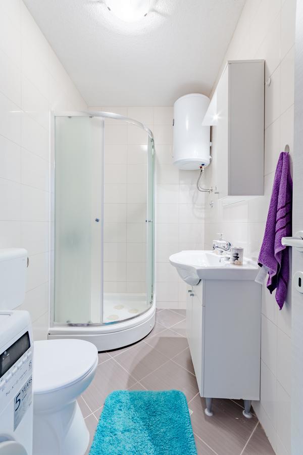 Apartment Anamaris Solin Bagian luar foto